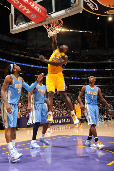 他娴熟的技 他娴熟的技