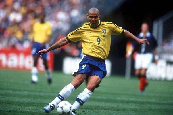 也是中国乒 也是中国乒