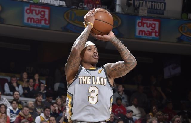 亚的比赛中 亚的比赛中