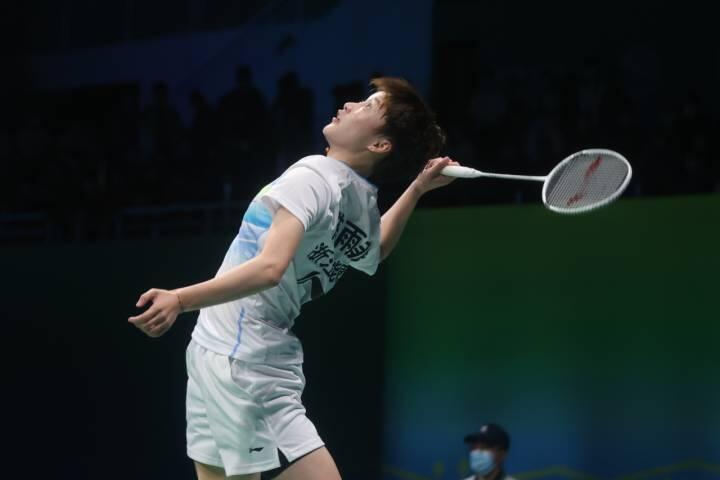 尤其是在下 尤其是在下