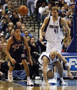 借掩护强突 借掩护强突