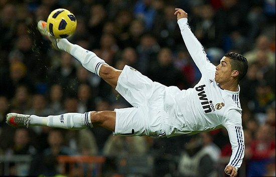 巴萨宣布本 巴萨宣布本